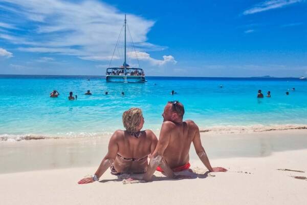 Klein Curacao <br>Bluefinn Catamaran